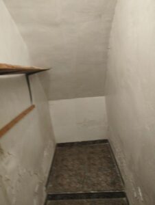 despensa con suelo brillante inmobicasasbullas