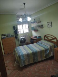 Habitacion paredes verdes inmobicasasbullas